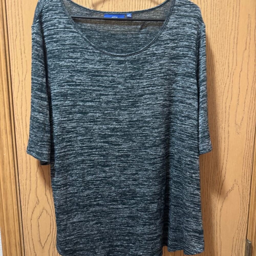 Apt.9 lightweight blouse size XXL